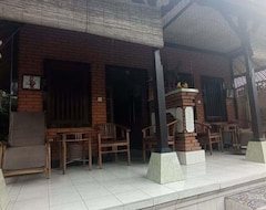 Koko talo/asunto Ayu homestay (Ubud, Indonesia)