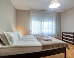 Hele huset/lejligheden Spacious Apartment Close To The American Embassy (Sofia, Bulgarien)