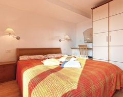 Tüm Ev/Apart Daire 2 Bedroom Accommodation In Piran (Piran, Slovenya)