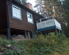 Toàn bộ căn nhà/căn hộ Idyllic Holiday Home Right On The Lake In Värmland (Deje, Thụy Điển)