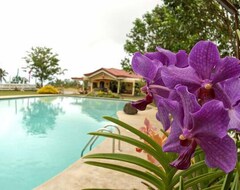 Camiguin Highland Resort (Mambajao, Filipinas)