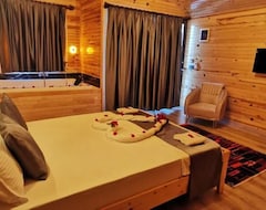 Hotelli Tas Konak Butik Otel Bungalov (Demre, Turkki)