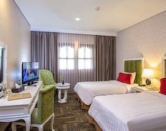 Khách sạn Grand Legi Hotel (Mataram, Indonesia)