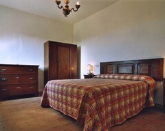 Toàn bộ căn nhà/căn hộ Apartment Orto Within Farmhouse, Indepedent Entrance, In The Green Hearth Of Umbria, Just 15 Minutes Far From Assisi (Deruta, Ý)