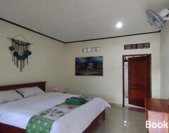Khách sạn Spot On 93739 Insanta Hotel (Mataram, Indonesia)