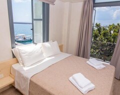 Hotel Panellinion Luxury Rooms (Kalamata, Grecia)