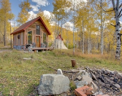 Koko talo/asunto New! Marble Cabin W/ Teepee & Mtn Views! (Redstone, Amerikan Yhdysvallat)
