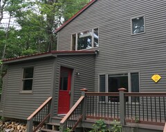 Casa/apartamento entero Mountain Views- Just Updated! Walk To Covered Bridge & 5 Minute Drive To Lodge (Newry, EE. UU.)