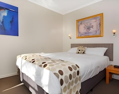 Khách sạn Mandurah Motel And Apartments (Mandurah, Úc)