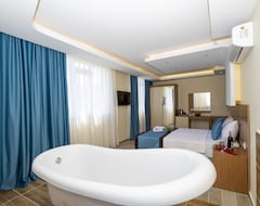 Hotelli Diamond Luxury Hotel (Antalya, Turkki)