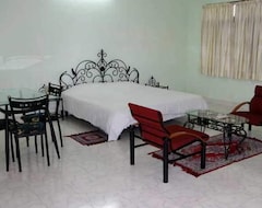 Khách sạn Hotel Bans The (Chittoor, Ấn Độ)
