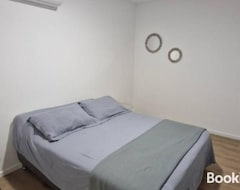 Entire House / Apartment Nuevo, Con Parking, Hasta 5 Personas (Montevideo, Uruguay)