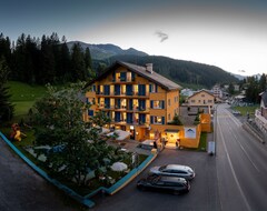 Otel GrischaLodge (Parpan, İsviçre)