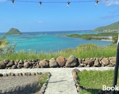Majatalo Blue (Union Island, Saint Vincent ja Grenadiinit)