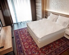 Khách sạn Hotel Settlement Oaza (City of Sarajevo, Bosnia and Herzegovina)