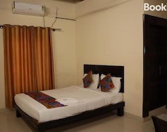 Khách sạn Smile Stay Sri Sairam Suites Jnanabharthi (Bengaluru, Ấn Độ)