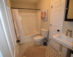 Tüm Ev/Apart Daire Furnished Turnkey Monthly Rental In Downtown Historic Norcross (Norcross, ABD)