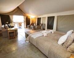 Hotel Nyati Safari Lodge (Hoedspruit, South Africa)