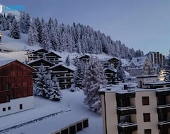 Koko talo/asunto Cozy Apartment Near Ski Lift (Davos, Sveitsi)