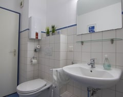 Tüm Ev/Apart Daire Quartiermitte 2 Rooms, Kitchen, Bathroom, Balcony - Saarbrücken City (Saarbrucken, Almanya)
