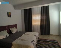 Cijela kuća/apartman Spacious 3 Room Apartment Prime Location On 2nd Floor With Proximity To All Amenities (Sfax, Tunis)