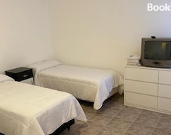 Entire House / Apartment Alojamiento Oncativo (Oncativo, Argentina)