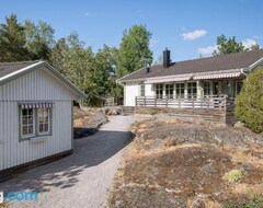 Toàn bộ căn nhà/căn hộ Beautiful House In Knutby Of A High Standard With A Lake View (Uppsala, Thụy Điển)