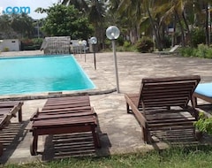 Toàn bộ căn nhà/căn hộ Zuri Luxe 3br Beachfront Haven In Malindi With Ac (Malindi, Kenya)