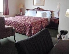 Khách sạn Colonie Inn And Suites (Latham, Hoa Kỳ)