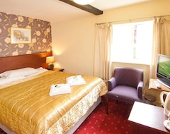 Hotel The George & Horn (Kingsclere, Reino Unido)
