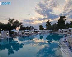 Hotel O Paradise Beach Resort And Spa (Eretrija, Grčka)