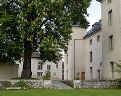 Toàn bộ căn nhà/căn hộ Cottage Château Du Montalieu (Saint-Vincent-de-Mercuze, Pháp)