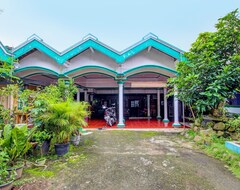 Hotel Oyo 92333 Bayanan Indah Guest House (Muntinlupa, Filipini)