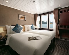 Hotelli La Regina Classic Cruise (Cam Pha, Vietnam)