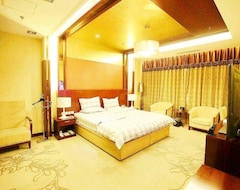 Khách sạn Qihe Hotel - Dezhou (Dezhou, Trung Quốc)