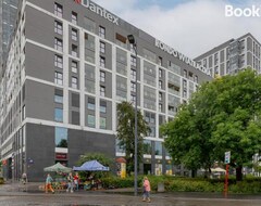Tüm Ev/Apart Daire Rondo Wiatraczna Apartment With Parking By Renters (Varşova, Polonya)