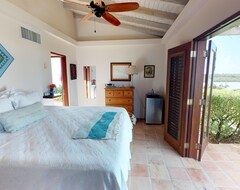 Toàn bộ căn nhà/căn hộ Luxury Villa Located On Meads Bay Beach, Anguilla, Bwi (Long Bay Village, Lesser Antilles)