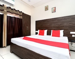 Khách sạn Oyo 37860 Hotel Batra (Ambala, Ấn Độ)