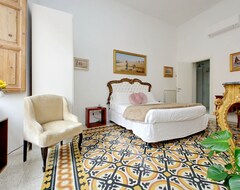 Khách sạn Apartment 199 m from the center of Rome with Air conditioning, Lift, Washing machine (370016 (Rome, Ý)