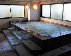 Hotel Suncrest (Konan, Japan)