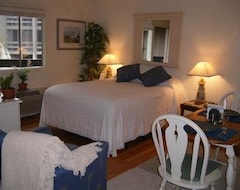 Khách sạn Broad Creek Guest Quarters Resort (New Bern, Hoa Kỳ)