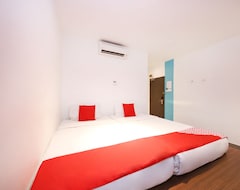 Hotel OYO 246 Link Inn (Johor Bahru, Malaysia)