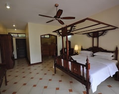 Hotelli Hunters Lodge (Ol Tukai, Kenia)