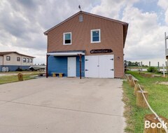 Hele huset/lejligheden Oceanfront Milford Home With View And Boat Access (Milford, USA)