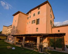 Khách sạn Casa Vacanza Emilia (Cerreto di Spoleto, Ý)