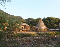 Khách sạn Intl Cultural Creative Bamboo Village (Longquan, Trung Quốc)