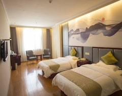 Hotel Greentree Inn Anhui Fuyang Funan East Huaihe Road Express (Funan, China)