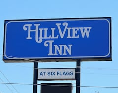 Otel Hillview Inn At Six Flags Fiesta (Shavano, ABD)