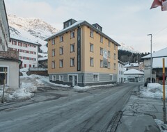 Khách sạn Hotel Brocco E Posta (S. Bernardino, Thụy Sỹ)