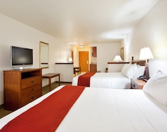 Holiday Inn Express Hotel & Suites Mattoon, an IHG Hotel (Mattoon, USA)